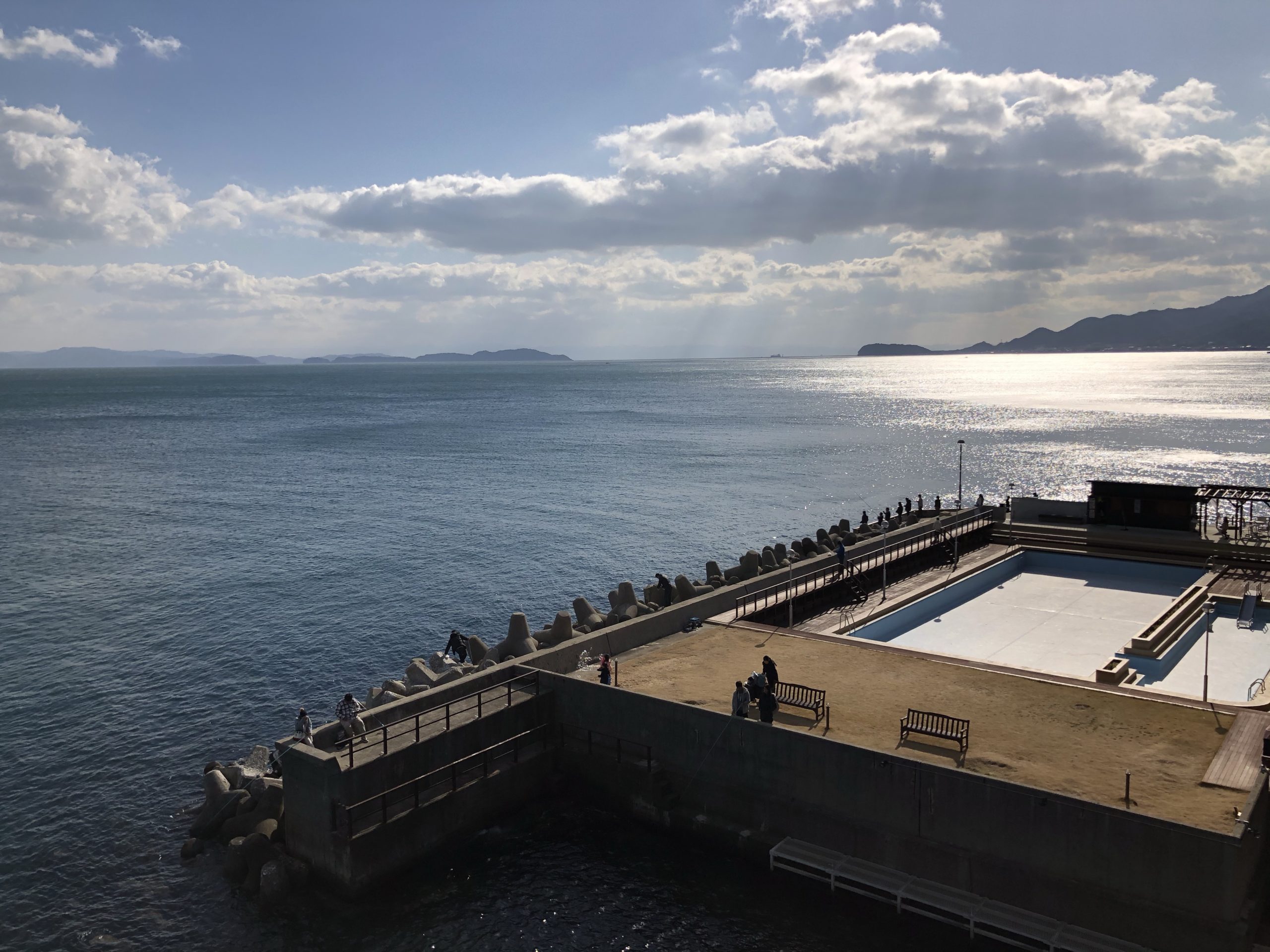 日本一のフィッシングホテル 淡路島観光ホテルでメバル アジを釣ろう はまちの釣りブログ 兵庫県の釣り