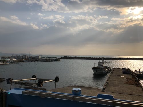 魚住漁港の景色